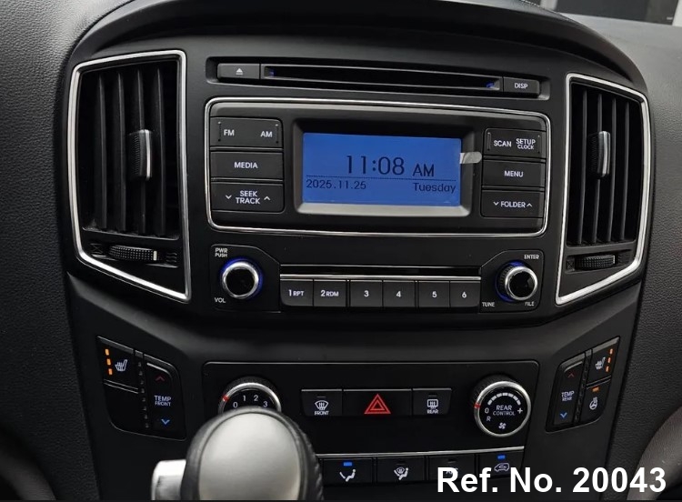  Hyundai / Grand Starex Stock No. 20043